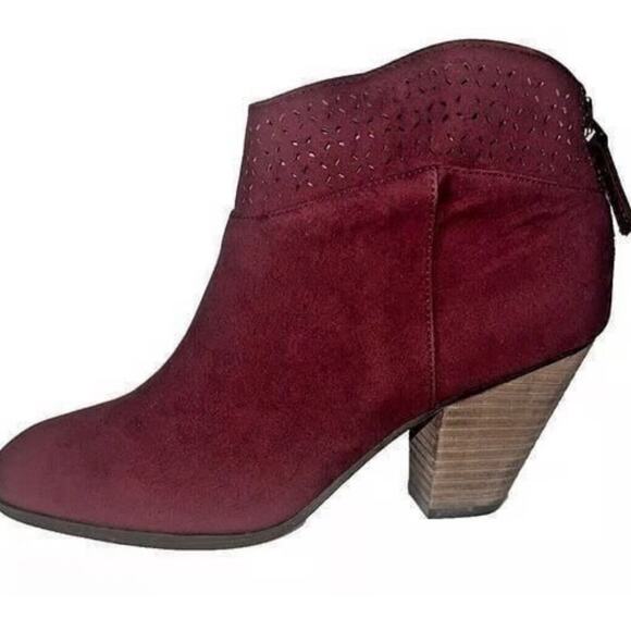 Brand New Violet & Red Women's 9 Burgundy Jackson Lazer Cut Booties Boots - Picture 11 of 11